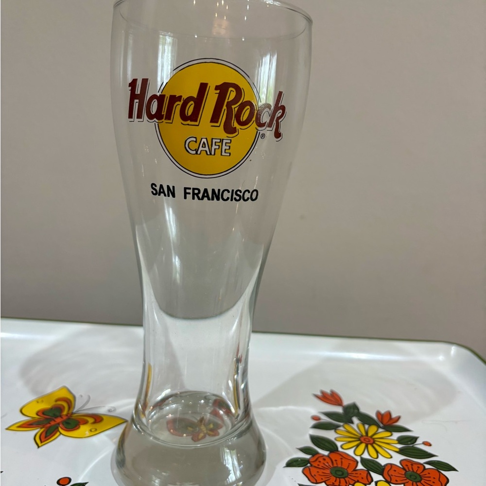 Hard Rock Cafe Clear Pint Glasses with Yellow and Brown Logo (Set) - Picture 8 of 9
